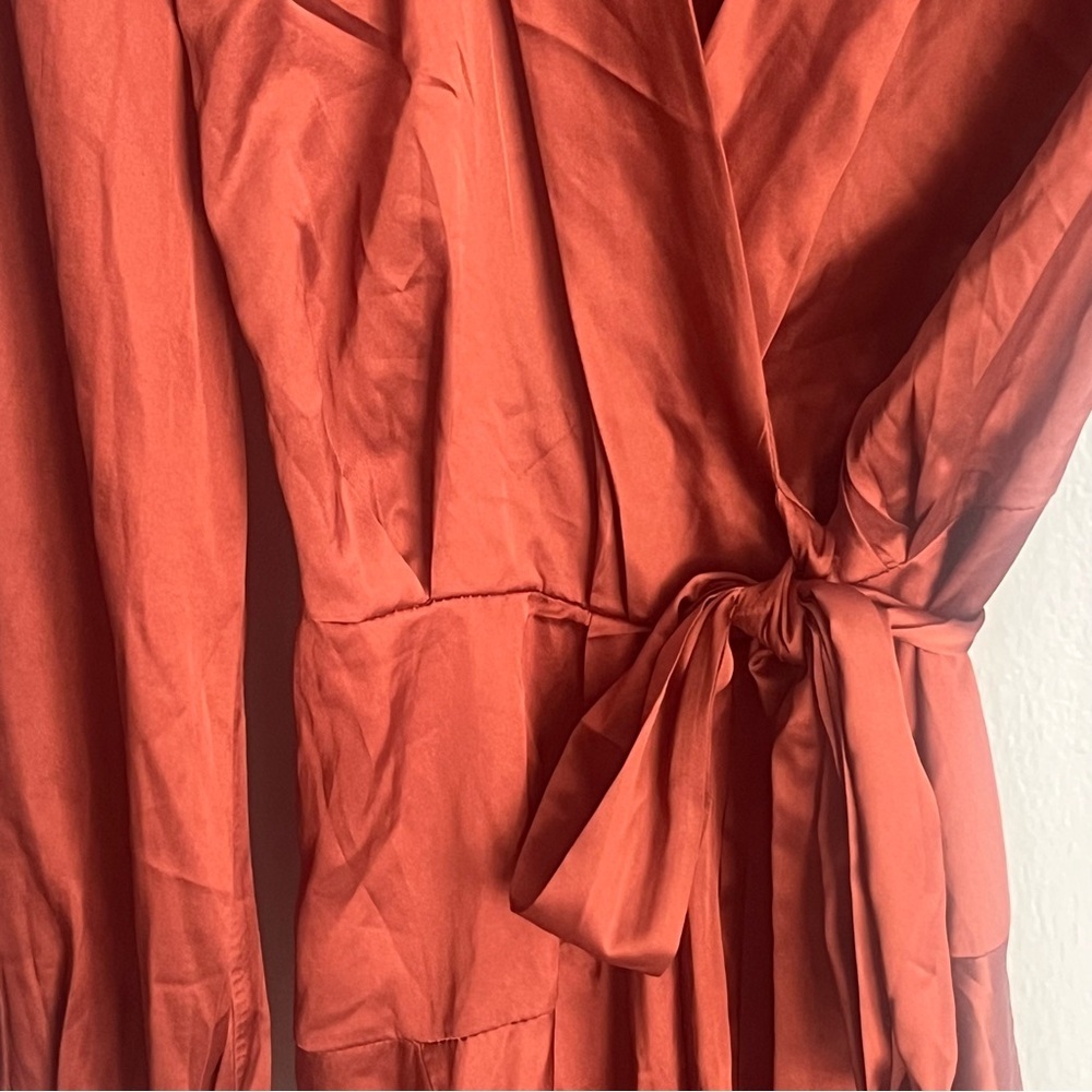 Club L London mini satin wrap dress in copper NWT US size 8 - Picture 12 of 12
